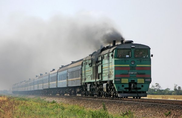 2ТЭ10М-2375 (25 августа 2009)