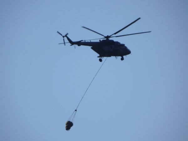 Вертолет принимавший участие в тушении пожара в Ростове 21.08