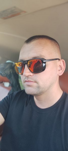 picture_369517351