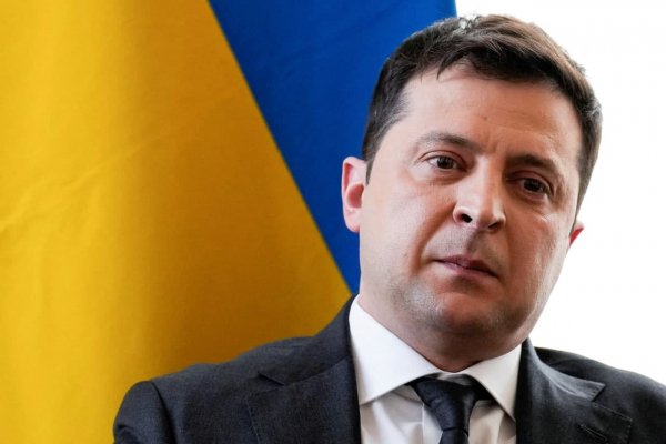 Эммануэль Макрон, Олаф Шольц и Марио Драги во время визита в