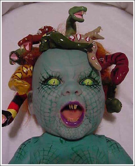 scary dolls 005