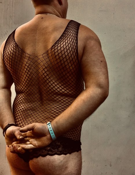 A8D3B453-B31C-4180-90A0-76B68BDDA5BA