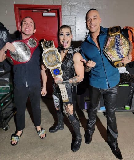 WWE (565)