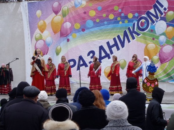 Концерт на Масленицу (P3020066)