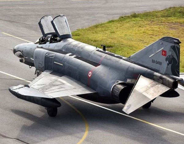 F-4 Phantom