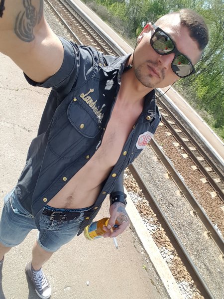 picture_385716818