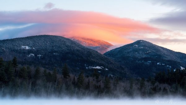 Wintry-morning-in-the-adirondack-mountains-bq