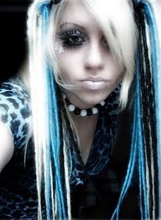 blonde-blue-emo-hair