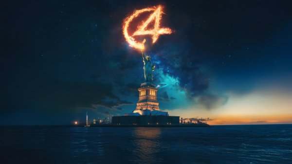 Fantastic-4-first-step-statue-of-liberty-4k 788@5@e