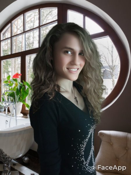 FaceApp 1642442880212