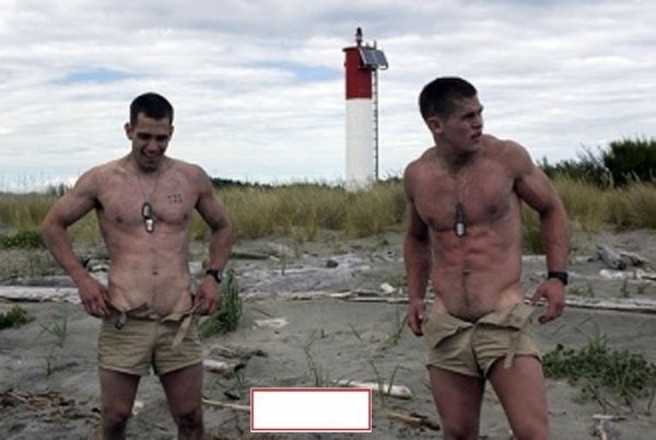 солдаты без трусиков