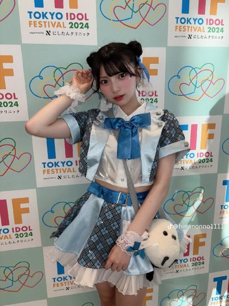 picture_386745797