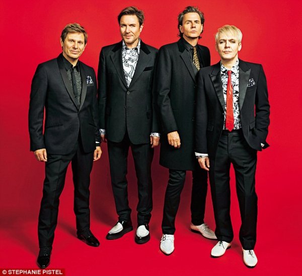 2AC7D6AD00000578-3172248-Not since Beatlemania