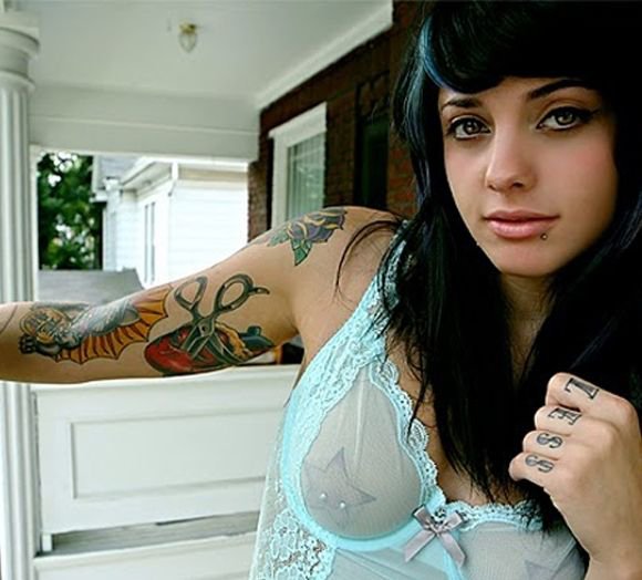 tattoogirl0000101