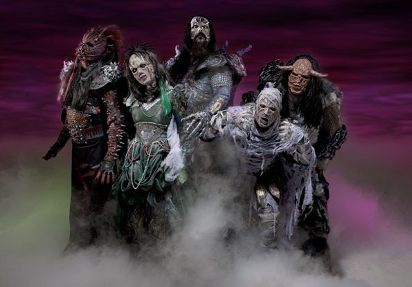Lordi-GROUP-sunsetsmokesmallweb
