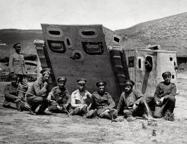 Бутафорский танк