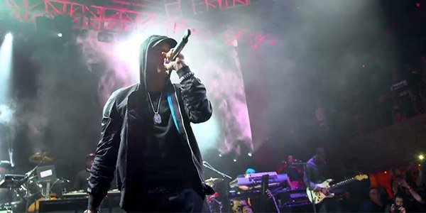 picture_380098618