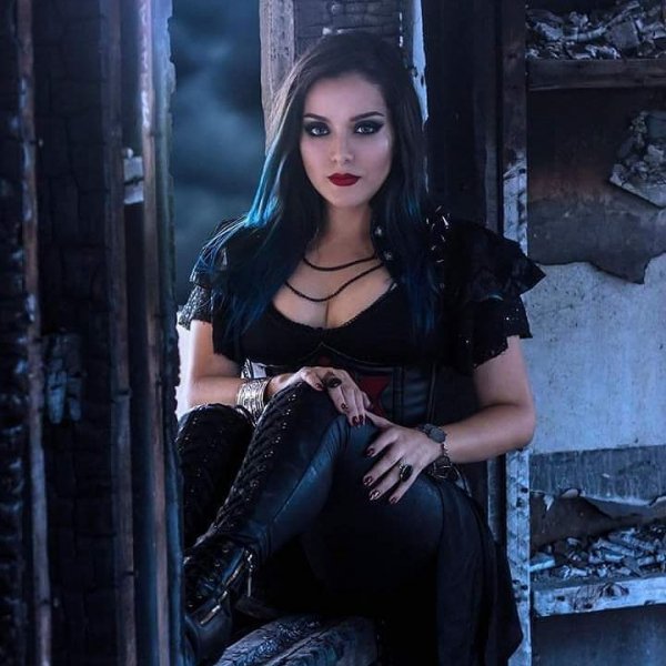 Gothic Girl