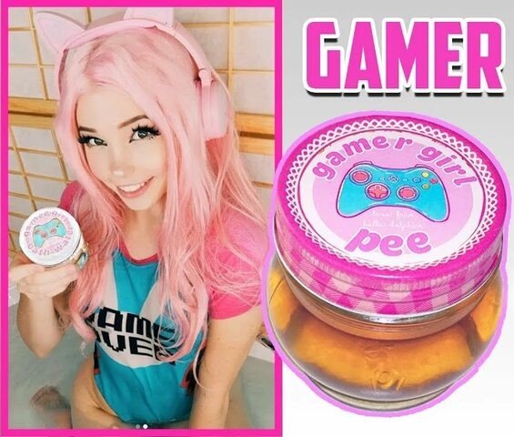 Gamer-girl-pee-beelledelphine