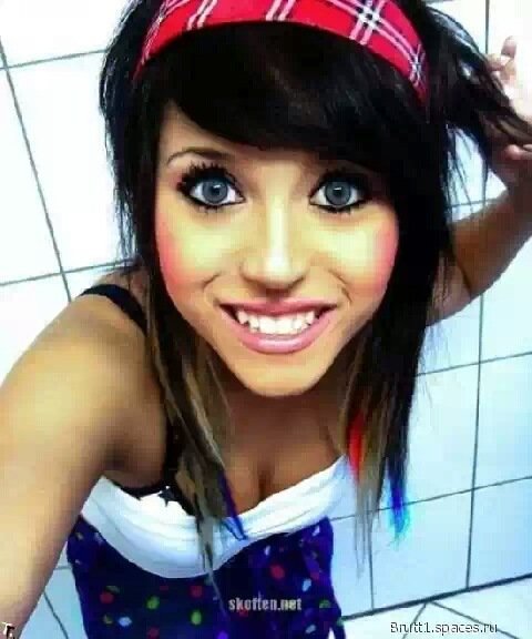 cute emo girls 40
