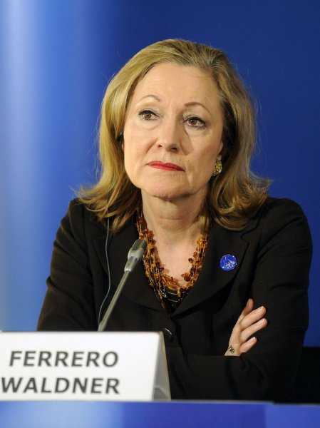 Benita-ferrero-waldner-45d01da7-c8ea92af4bc2a-resize-750
