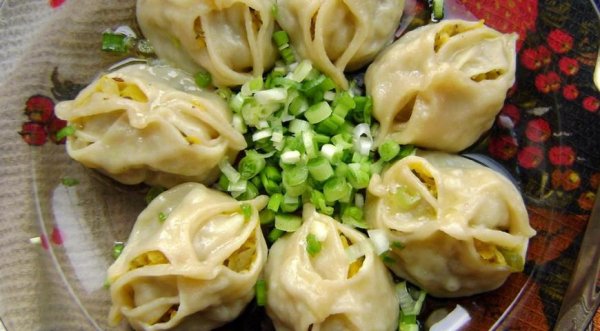 Постные манты с тыквой