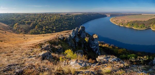 Canyon-near-the-dniester-river