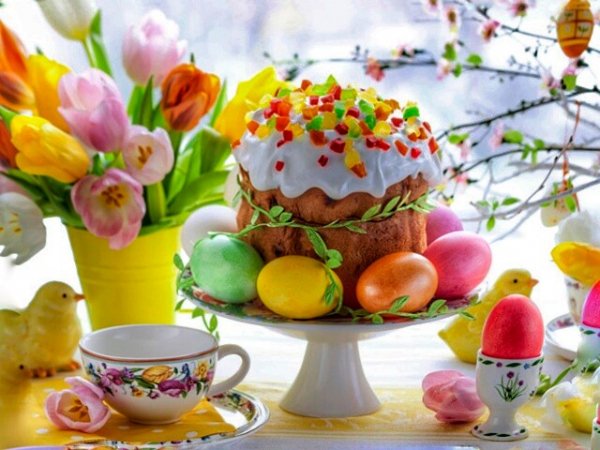 С НАСТУПАЮЩЕЙ ПАСХОЙ - РАДОСТИ И БЛАГОСЛОВ