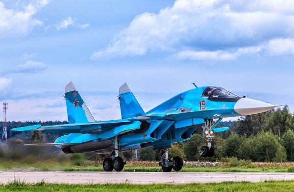 su-34-vzliot-izdelie-t-10v-mnogofunktsionalnyi-sverkhzvukovo