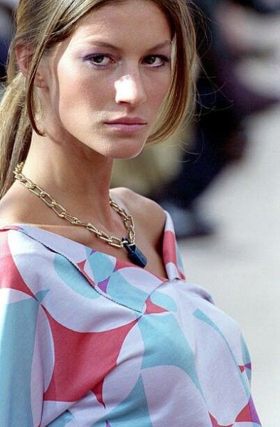 77ed30089f52a1489e3e43e2038e331e