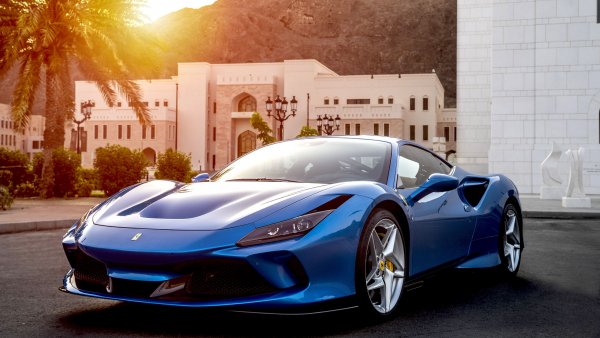 Ferrari-f8-tributo-5120x2880-2019-5k-17908