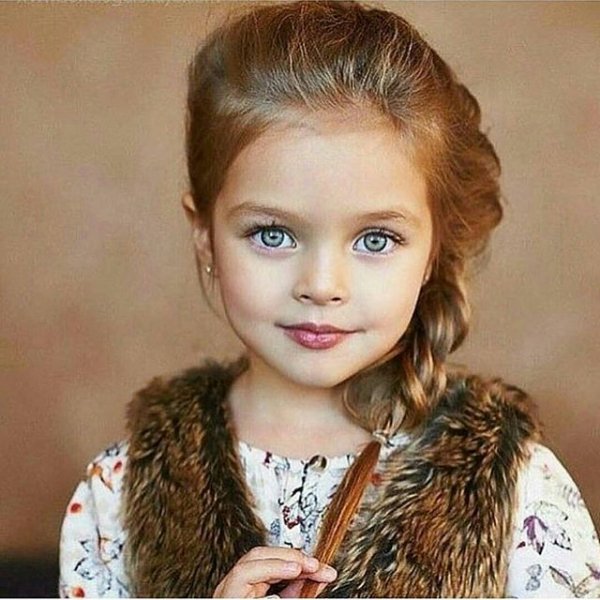 Бесподобно красивые дети нашего времени покоря