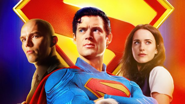 Superman-2025-lex-luthor-lois-lane-krypto-4k 766@5@g