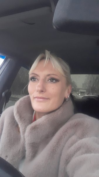 picture_350840543