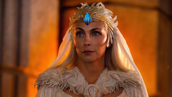 Master-of-the-universe-sorceress-poster-4k 733@5@o