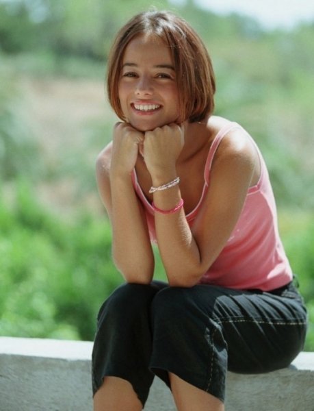 AKJFDSSFHJKJGFDW4Z24A