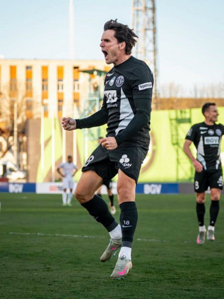 Александр Андриевский