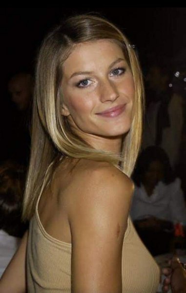 C2d762ebeba5af57d1d86f940c5a0d71