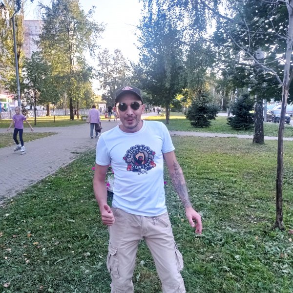 picture_370441346