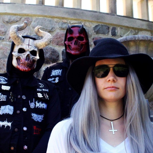 Lady Luna and the Devil