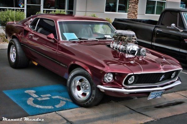 1 Ford Mustang Mach 1 (1969 г.).