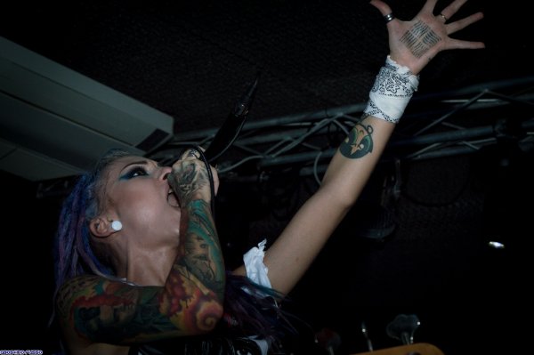 00d4a17eda7f30d4f7dfdd1f93c43362