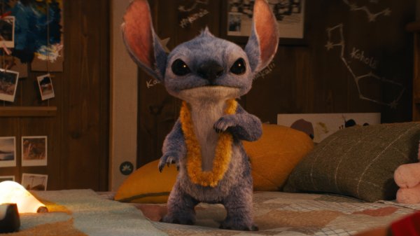 Lilo-and-stich-2025-movie-4k 209@5@a