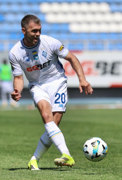 Александр Караваев