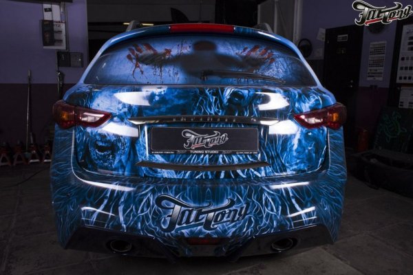 Blue Car