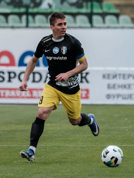 Дмитрий Мишнев