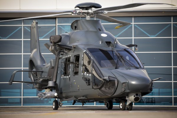 raketa-vertolet-airbus-airbus-helicopters-airbus-h160m-h160m