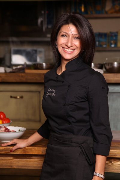 Гаяне Брейова