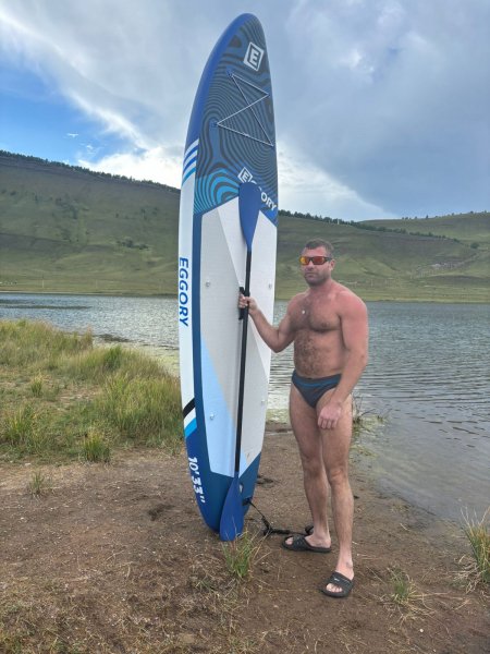 Eee0df01-a4e2-4146-952e-a5312fa5248d