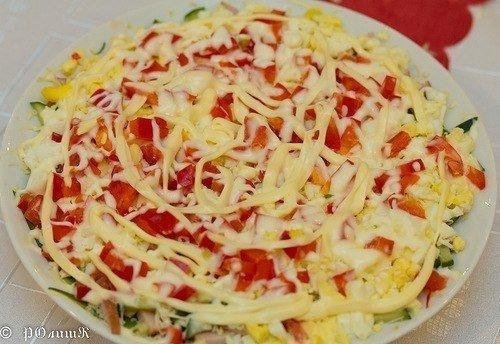 Быстрый салат , лёгкий в приготовлении